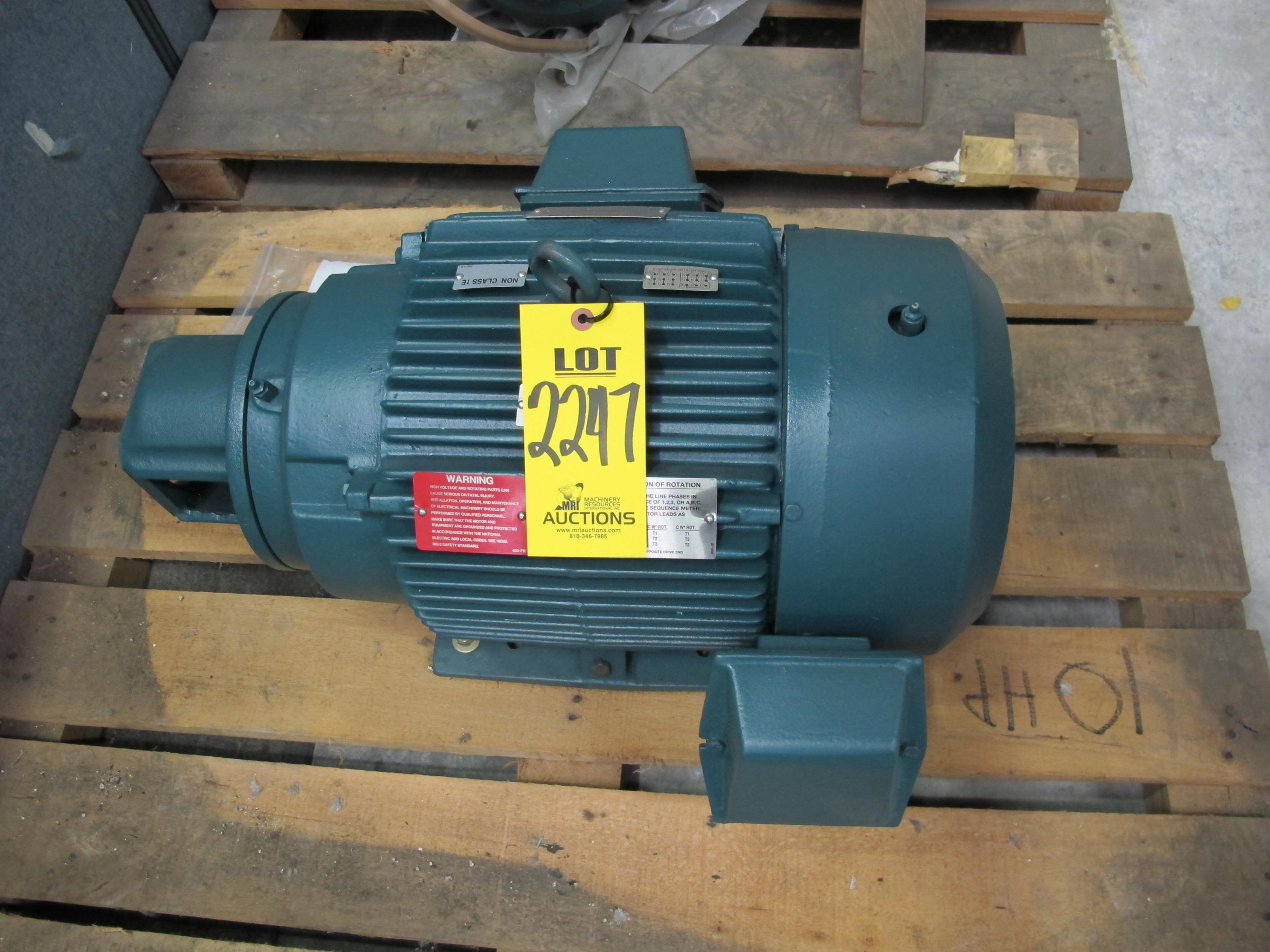 MOTOR, ELECTRIC TYPE, 10 HORSEPOWER, 230/460VAC 3 PHASE 60HZ ELEC RATING, 1160 RPM, 256TY FRAME, 27.6/13.8 AMPS, TEFC ENCLOSURE, CONTINUOUS DUTY, 1.0 SERVICE FACTOR. 20W, 120V SPACE HEATER. PART # 1YF883321 (W-44) LOADING & HANDLING FEE $15-